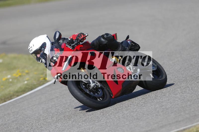 /06 08.04.2026 Cornu Master School ADR/Gruppe rot/25